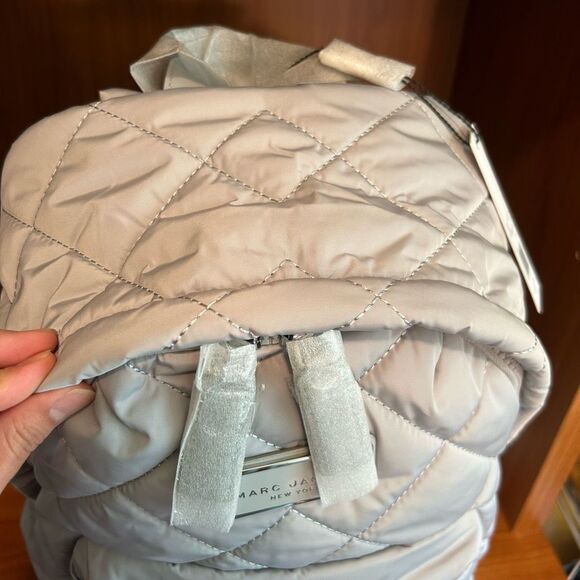 NWT Marc Jacobs Backpack Ghost Grey Puffer - Picture 11 of 11